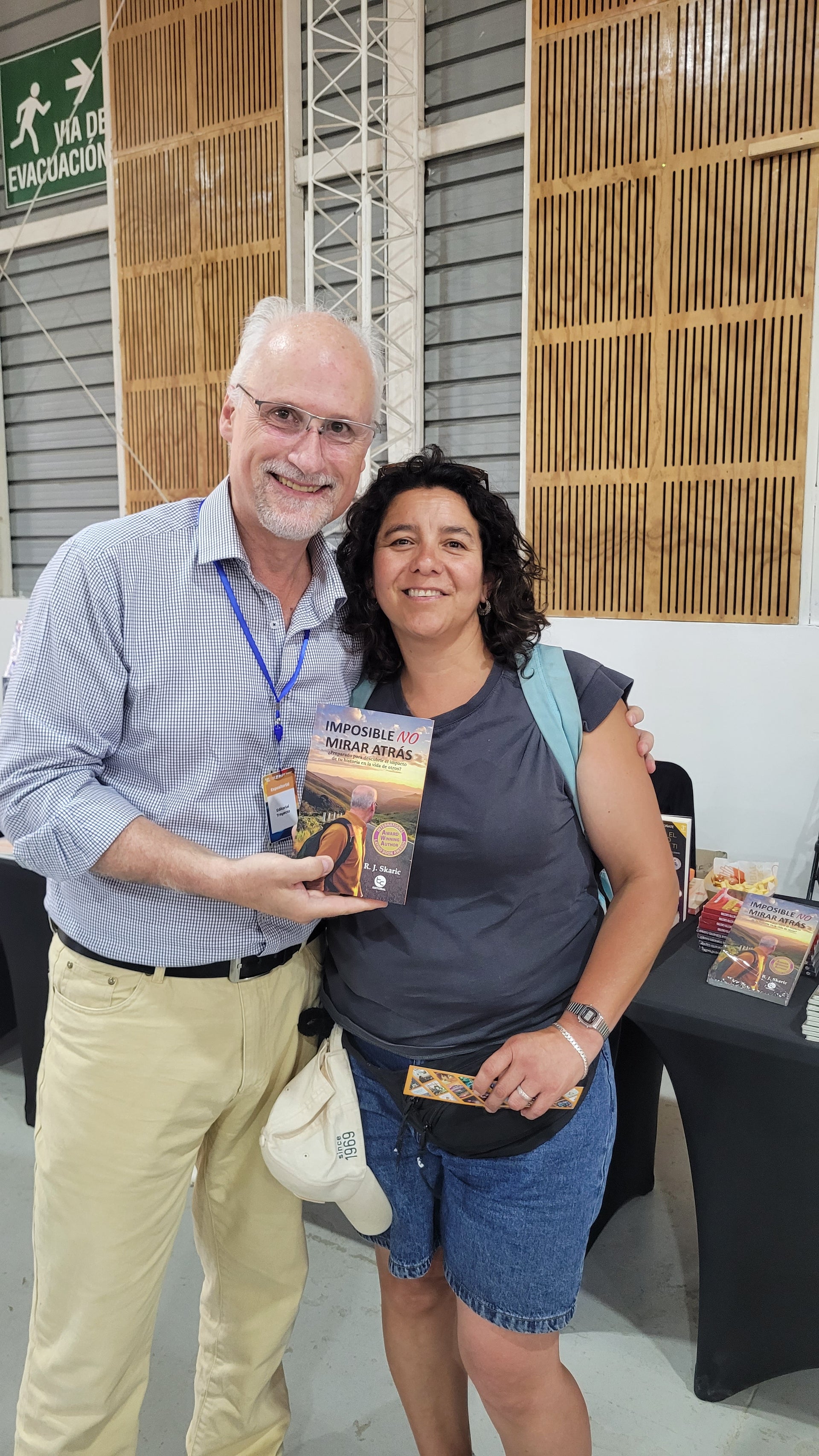 Valdivia - Firma del Libro