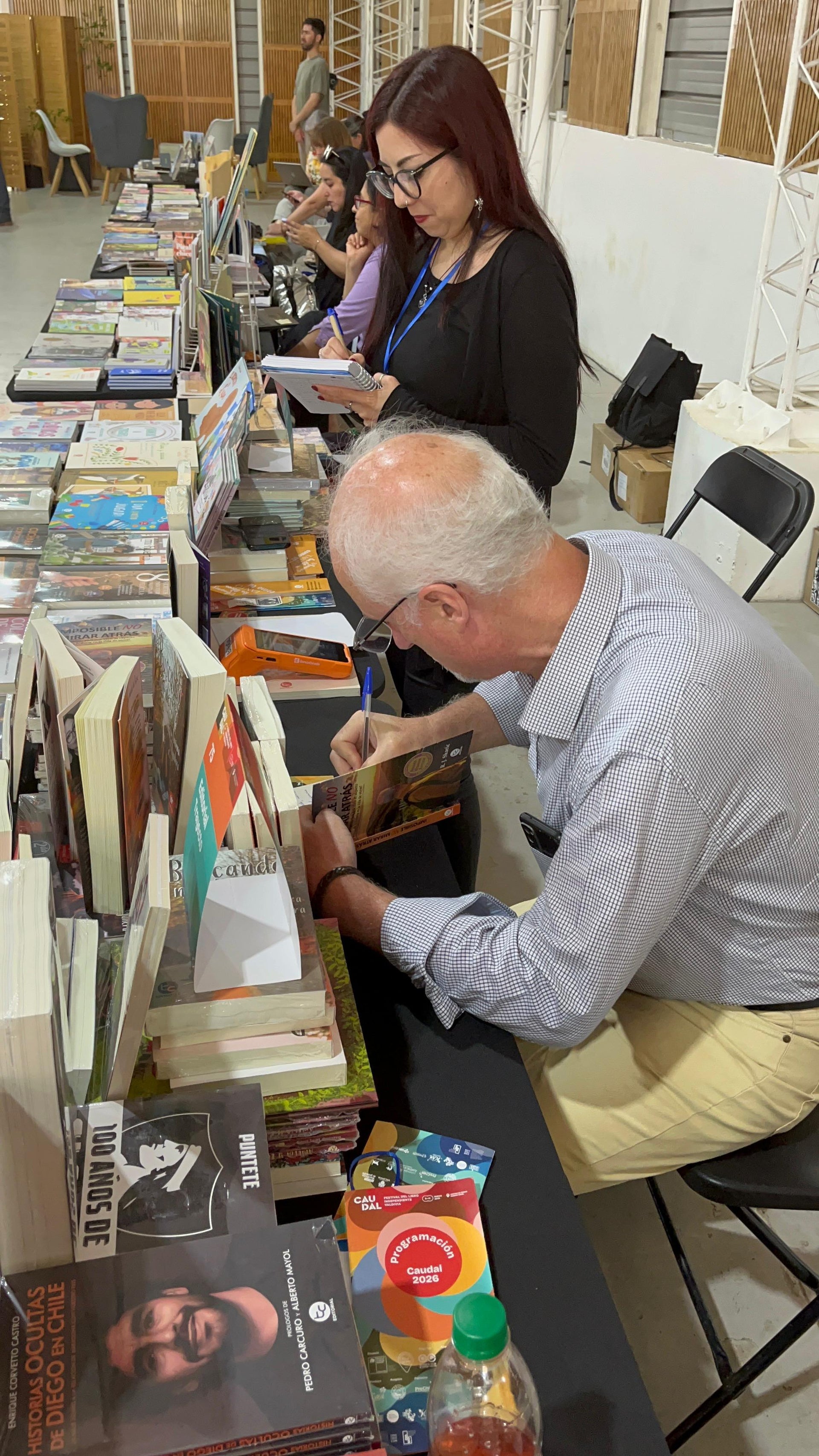 Valdivia - Firma del Libro